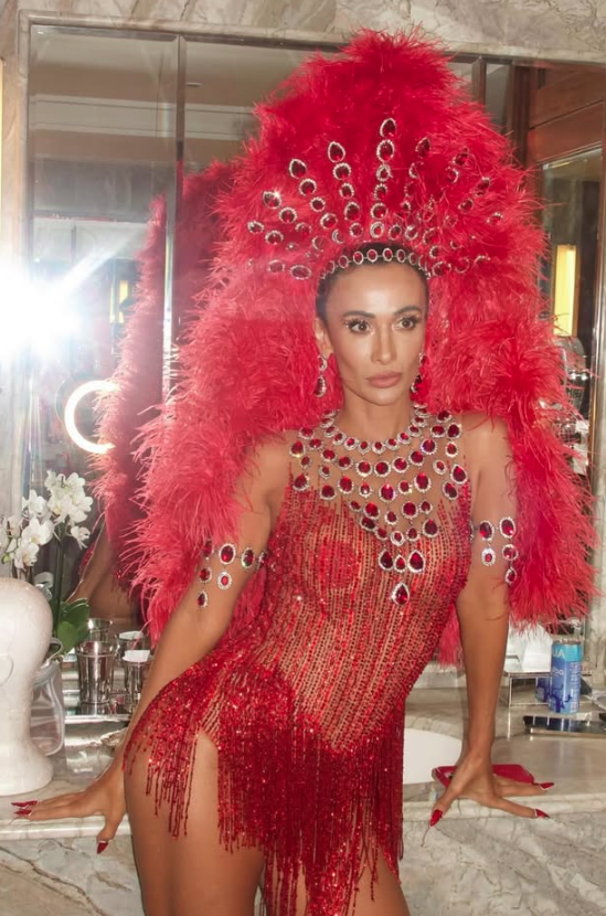 Influenciadora Silvia Braz por Reprodução | Instagram