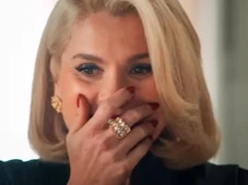 Imagem - Sandra se torna a nova dona da fábrica
 em 'Êta Mundo Melhor!' nesta terça (10)