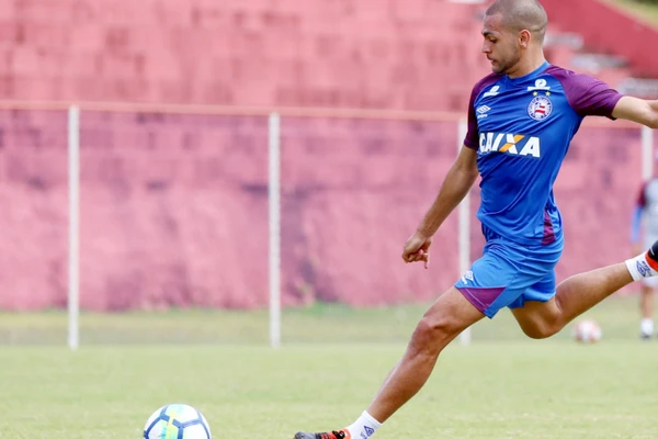 Atacante Clayton durante passagem pelo Bahia por Felipe Oliveira/EC Bahia