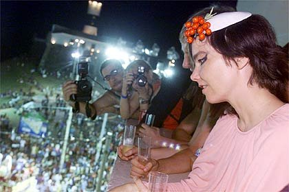 Björk desembarca em Salvador e mergulha na cultura baiana por Reprodução/X
