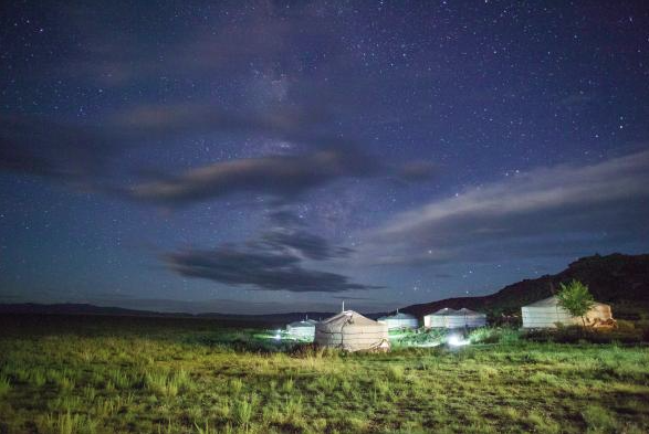 Projeto chinês no Deserto de Gobi acabou secando reservatórios locais e alterando o ciclo das chuvas por Reprodução | Tereza Perez