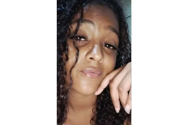 Nathielly por Reprodução