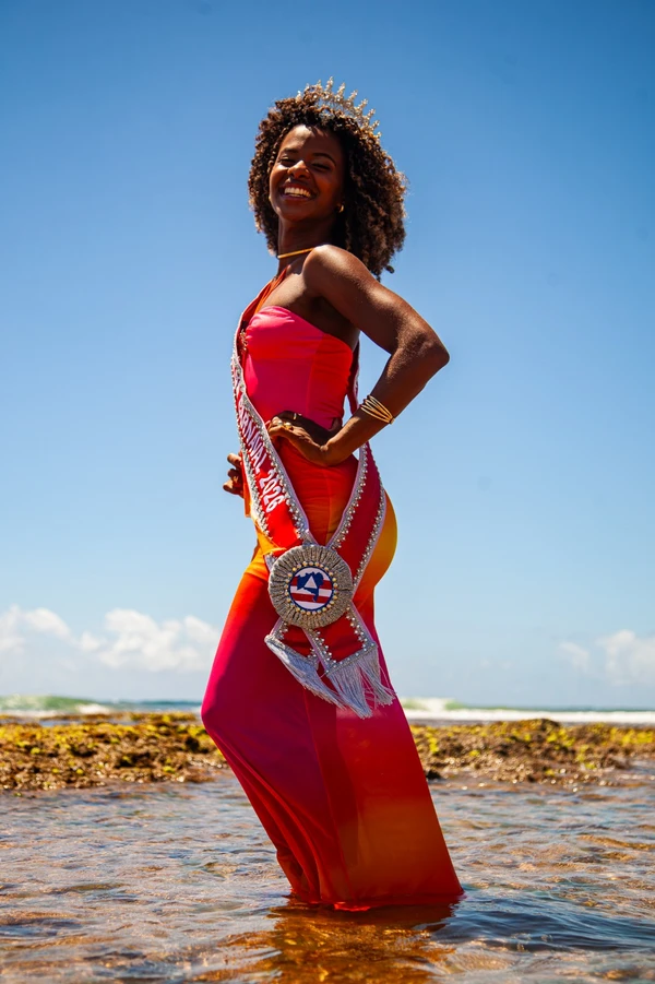Duda, a rainha do carnaval de Salvador por Sora Maia