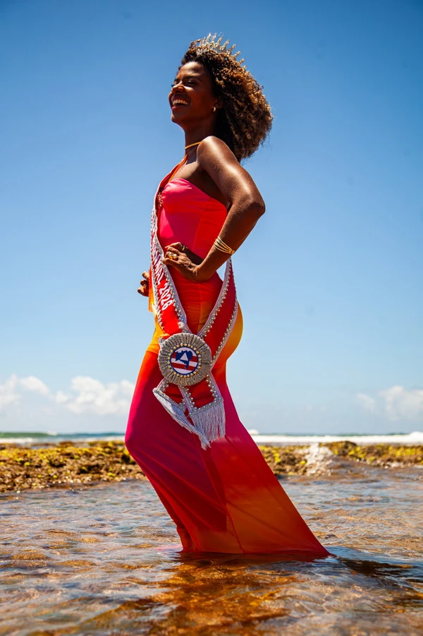 Duda, a rainha do carnaval de Salvador por Sora Maia