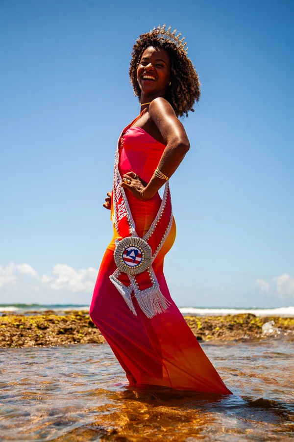 Duda, a rainha do carnaval de Salvador por Sora Maia