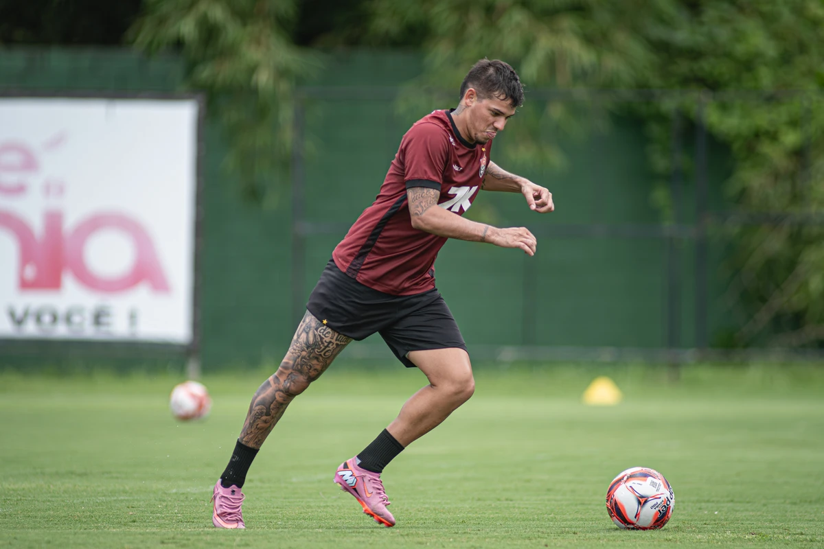 Dudu Miraíma será titular do Vitória no confronto contra o Jequié