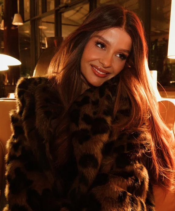 Cantora sertaneja já teve alguns problemas com a aparência por Reprodução | Redes Sociais