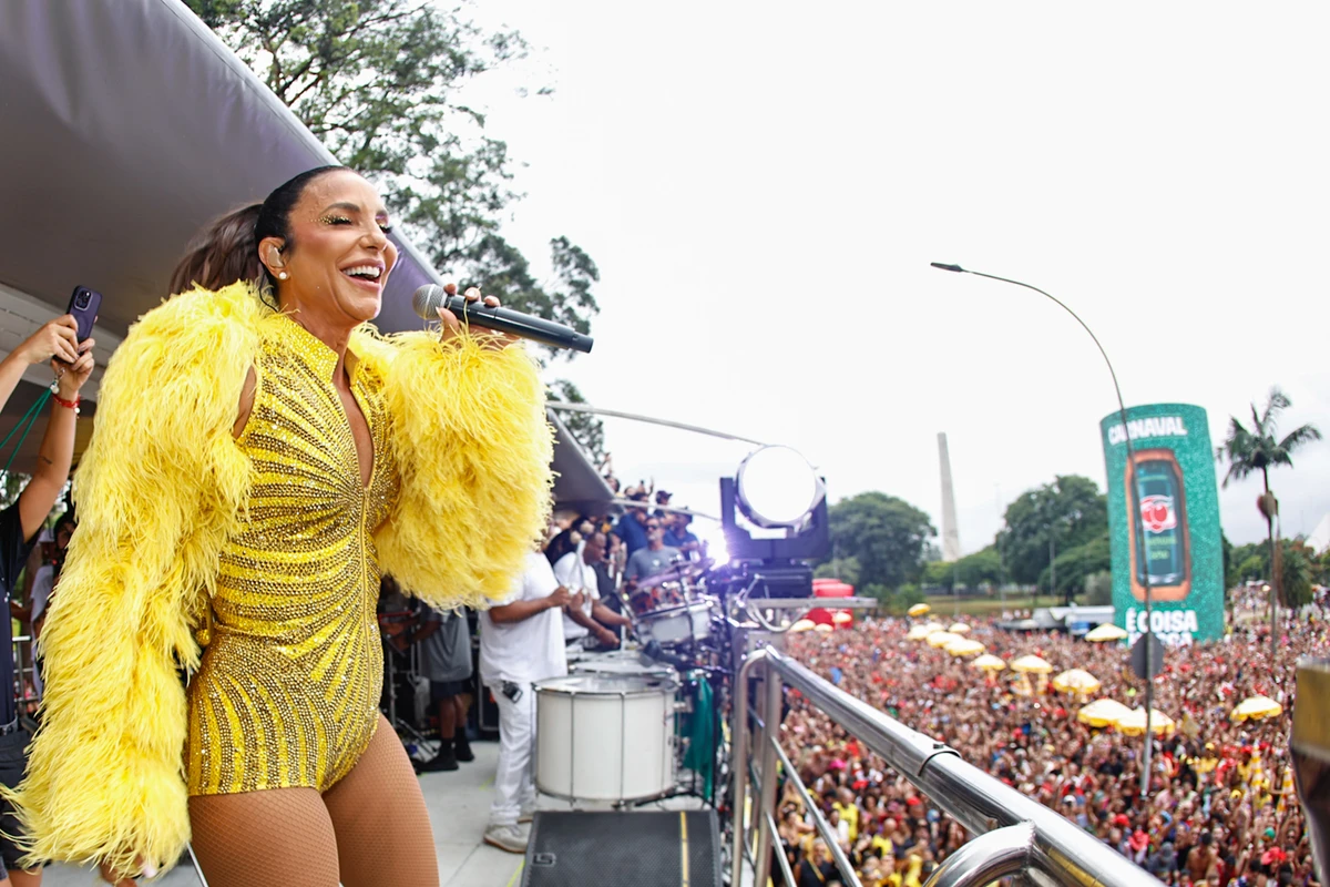 Ivete Sangalo no pré-Carnaval de São Paulo por Van Campos/AgNews