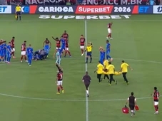 Imagem - Jogador sofre convulsão durante partida contra o Flamengo