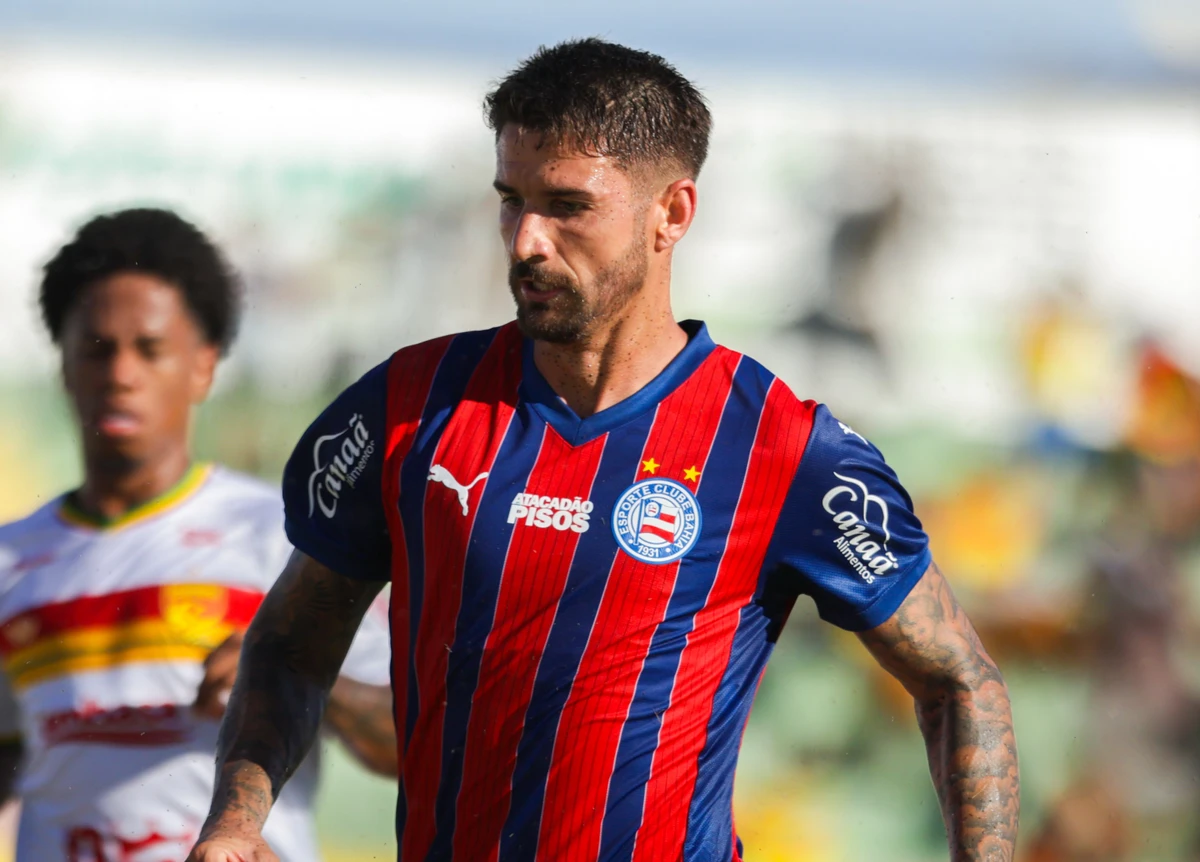 Everaldo marcou um gol na reestreia pelo tricolor