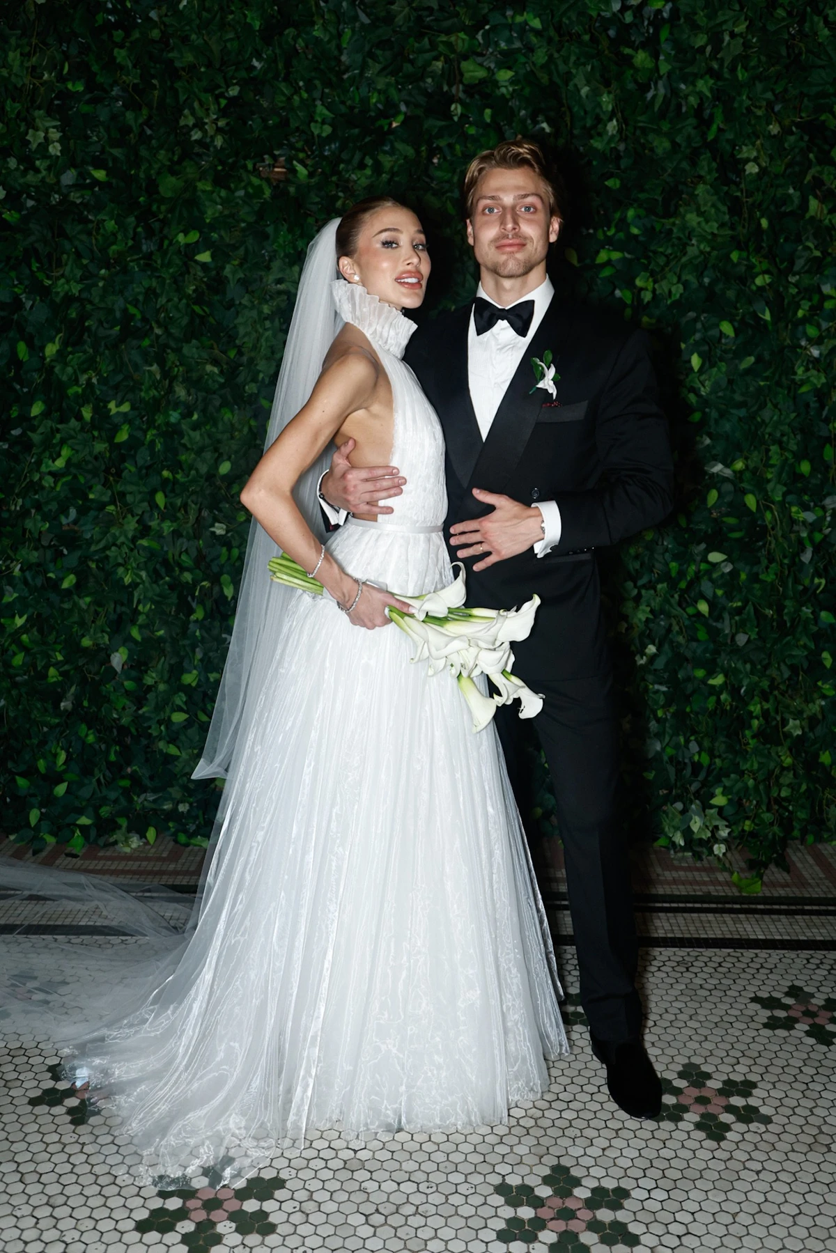 Influenciadora e filha de bilionário, Esther Marques reúne Angélica, Lu Huck, Alok e celebridades em festa de casamento por Van Campos/AgNews