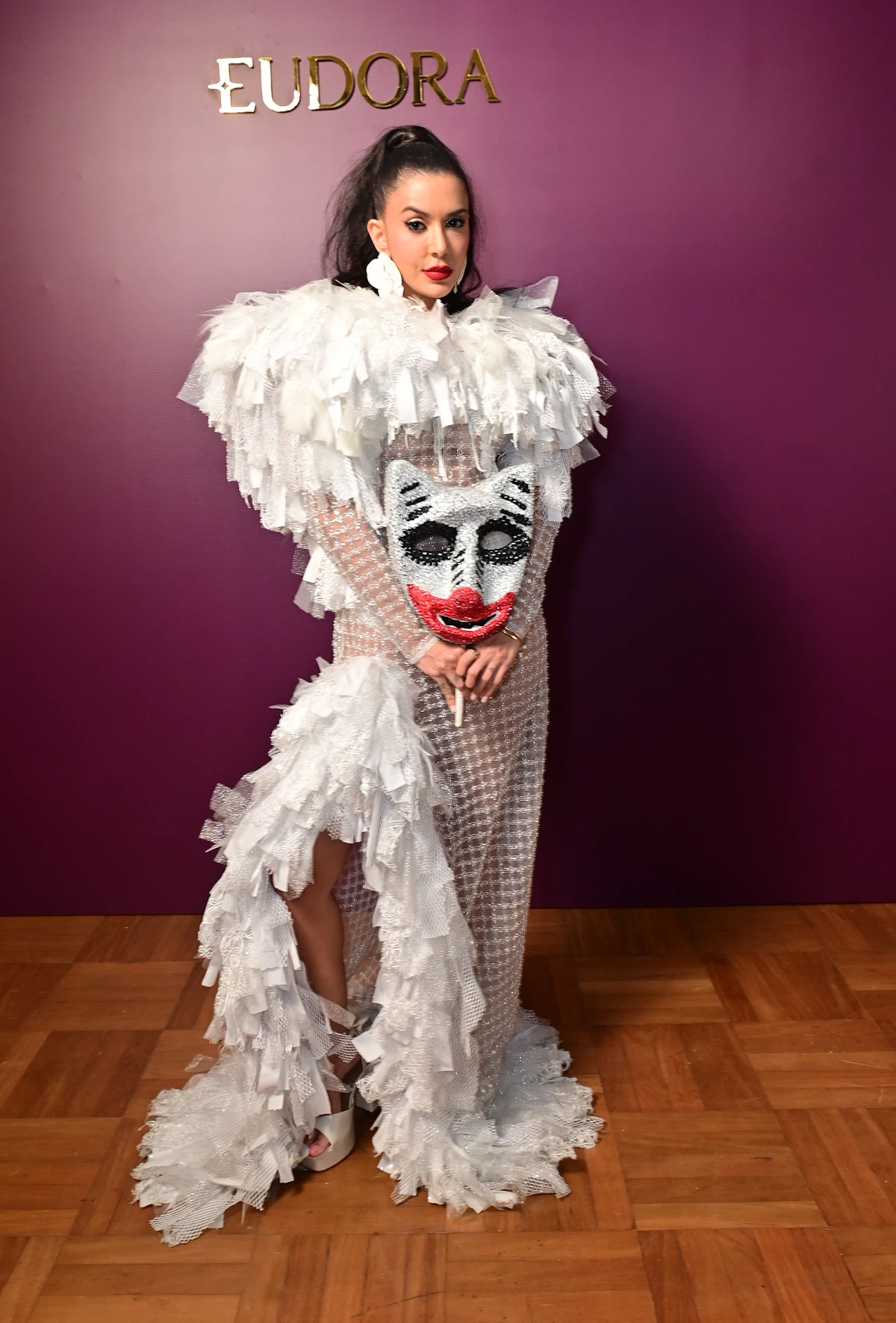 Rica de Marré aposta na La Ursa em releitura fashion no Baile da Vogue por Leo Franco/AgNews