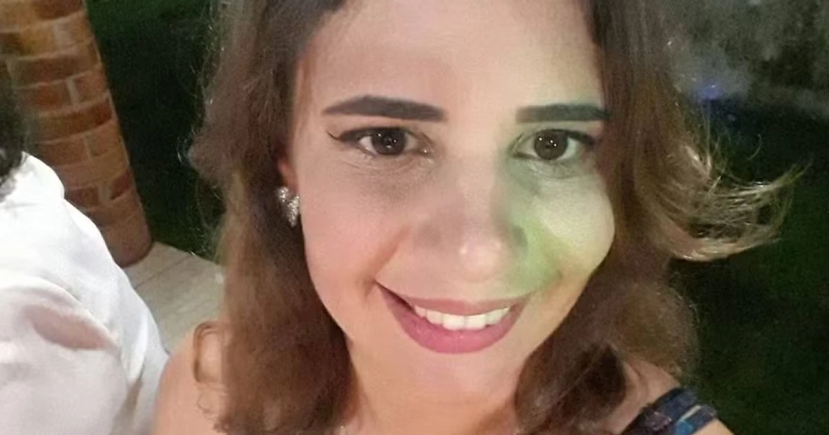 Imagem - Professora morta em faculdade distribuiu chocolates e mensagens motivacionais antes do crime