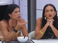 Imagem - 'Estou me sentindo traída': Marciele desabafa com Maxiane após Paredão no BBB 26
