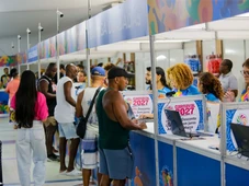 Imagem - Maior operação da história: entrega de abadás começa nesta segunda; saiba os locais