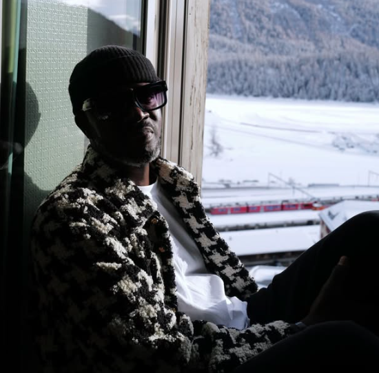 Sul-africano Black Coffee foi eleito o melhor DJ do Mundo pelo Golden Moon Awards da Nightlife International por Reprodução | Instagram