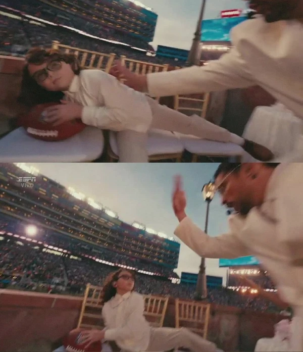 Casamento no show de Bad Bunny no Super Bowl por Reprodução