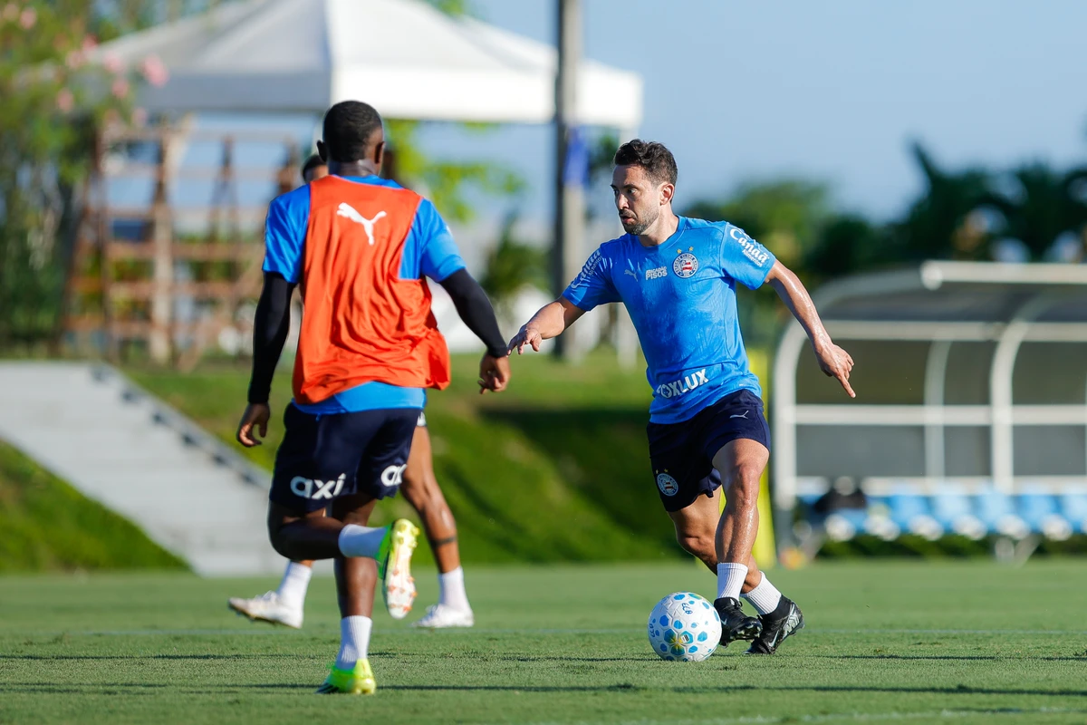 Elenco do Bahia treina em preparação para enfrentar o Vasco por Rafael Rodrigues/ECB