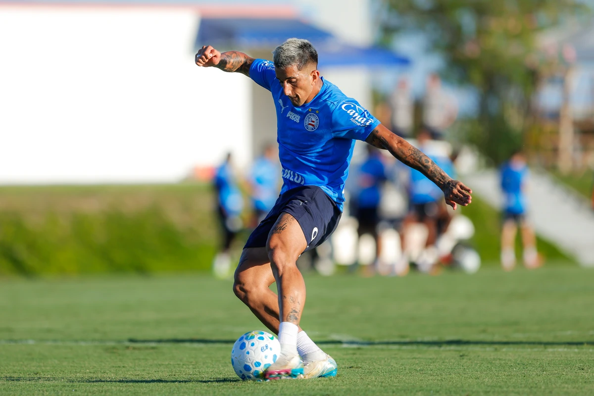 Elenco do Bahia treina em preparação para enfrentar o Vasco por Rafael Rodrigues/ECB