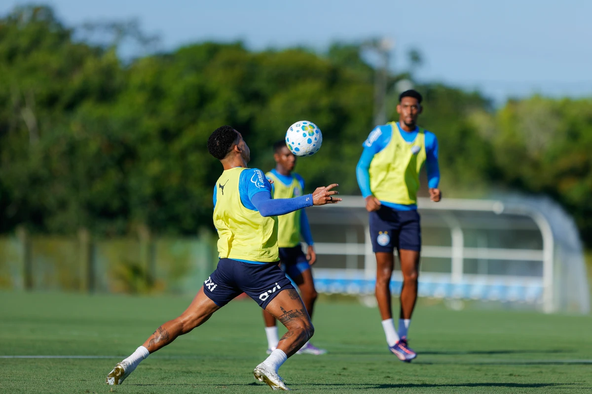 Elenco do Bahia treina em preparação para enfrentar o Vasco por Rafael Rodrigues/ECB