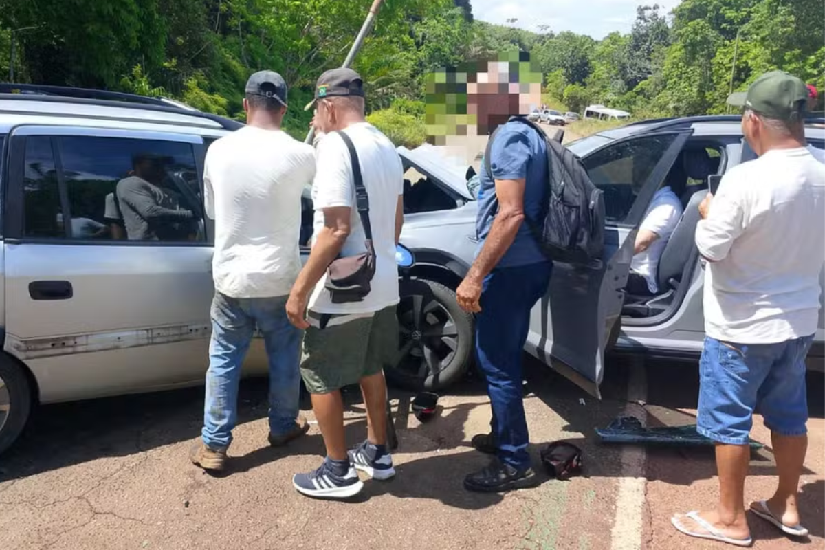 Éneas teria provocado morte de Bruna e Johnny por Reprodução