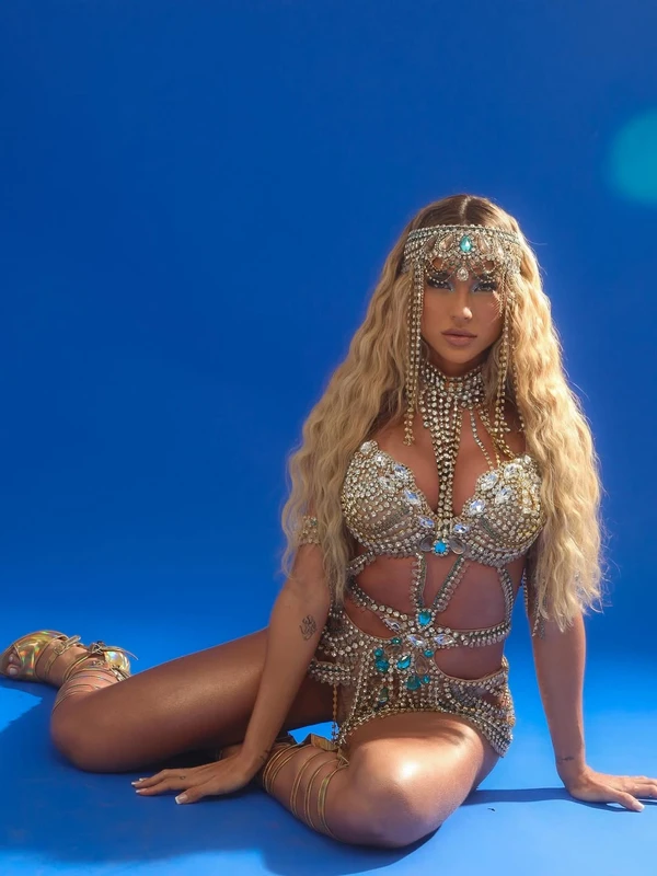 Gabi Martins por Reprodução/Instagram @wallaceximenesoficial