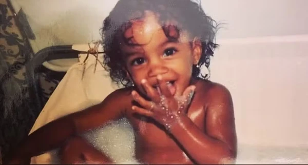 Solange Couto, do BBB 26, na infância por Reprodução/Redes Sociais 