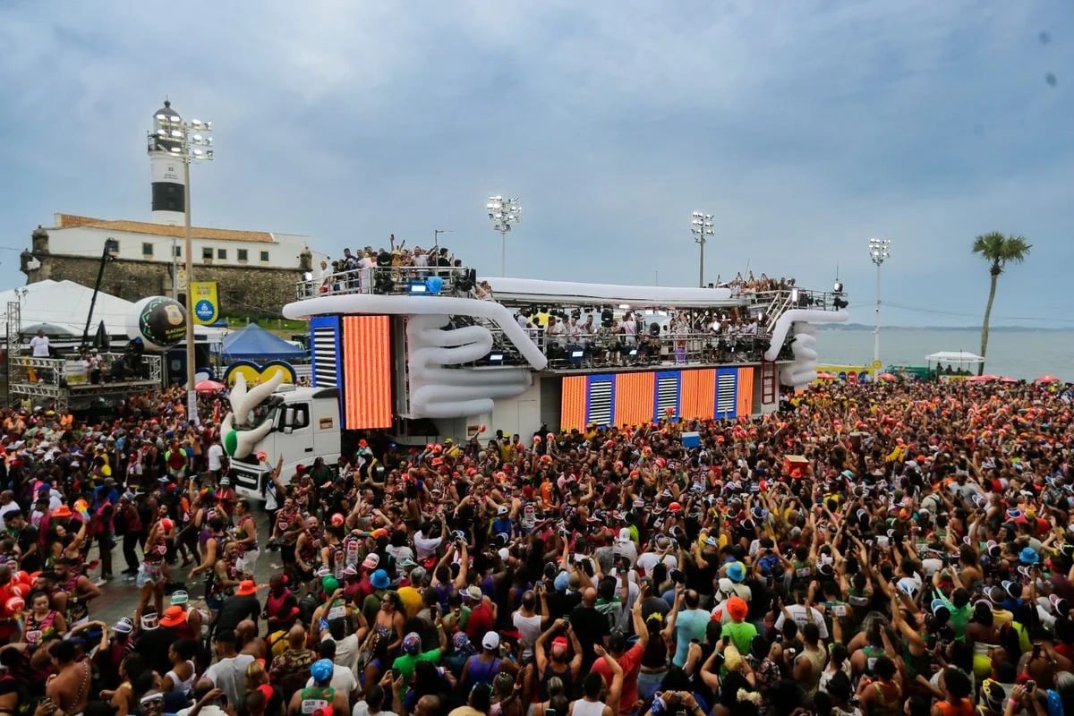Carnaval de Salvador por Arisson Marinho/CORREIO