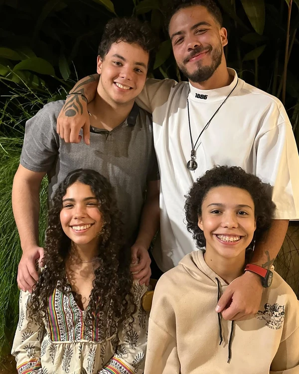 Filhos de Ronaldo: Ronald, Alexander, Maria Sophia e Maria Alice por Reprodução/Instagram