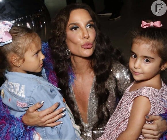 Gêmeas Sangalo por Reprodução