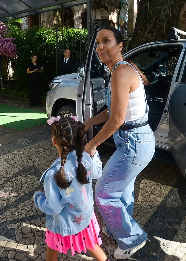 Gêmeas Sangalo por Reprodução