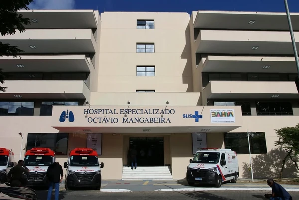 Hospital Especializado Octávio Mangabeira fica localizado no bairro Pau Miúdo, em Salvador