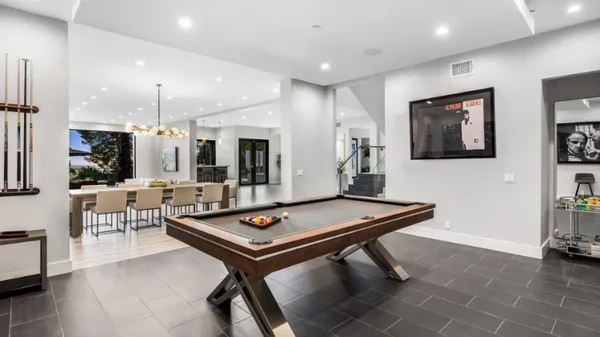 Mansão de Bad Bunny em Los Angeles por Zillow/Divulgação