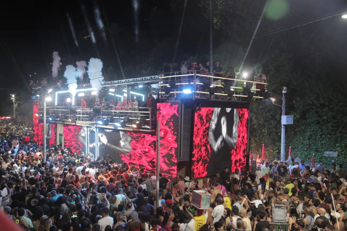 Pipoco com Léo Santana 2026 por Sora Maia/CORREIO