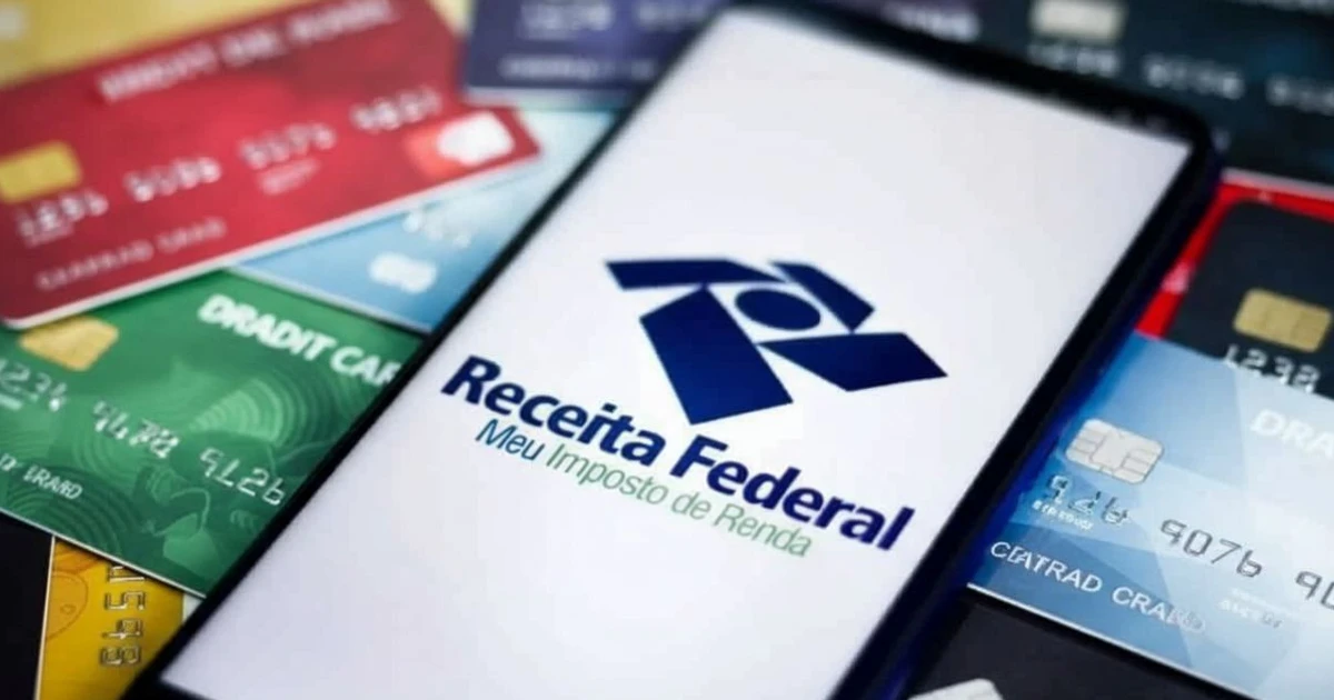 Imagem - Cartão de crédito pode levar à malha fina em 2026? Entenda como o Fisco vigia seus gastos