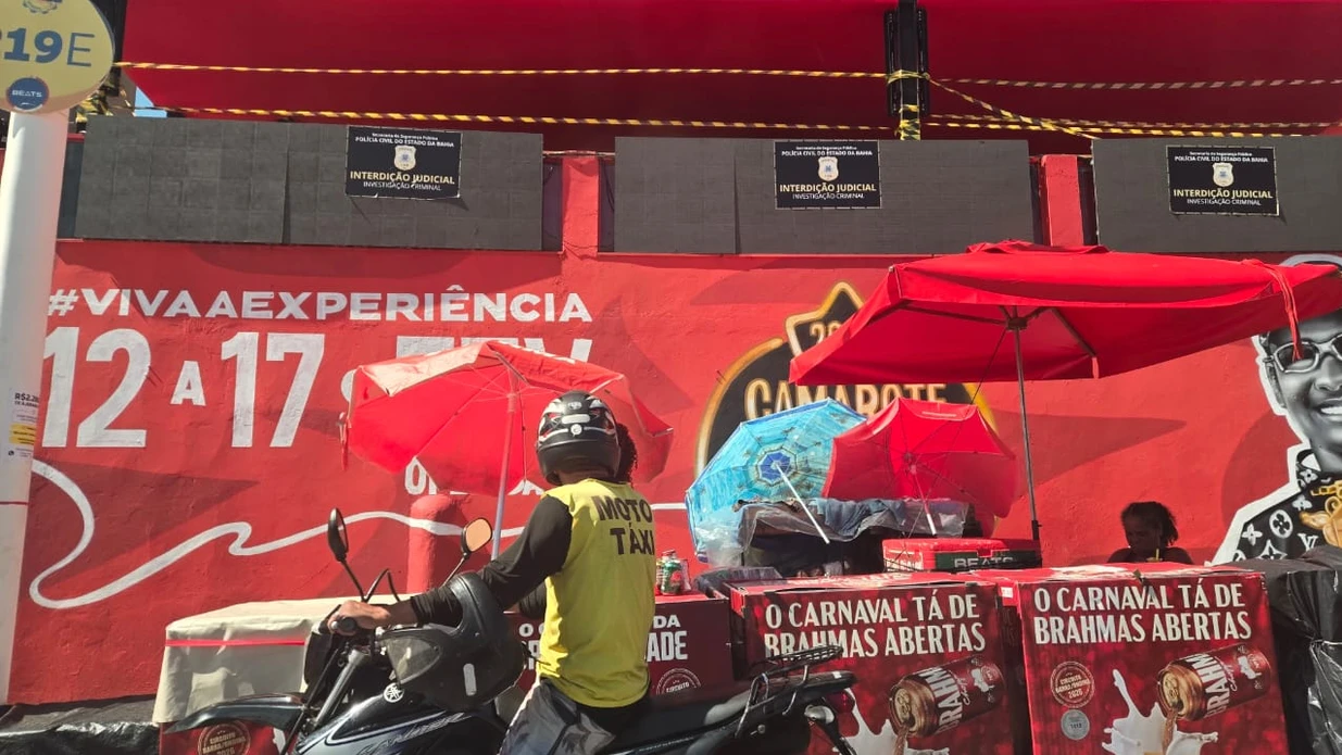 Imagem - Camarote na Barra é interditado na véspera do Carnaval de Salvador
