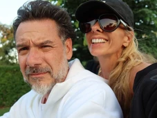 Imagem - Adriane Galisteu assume crise no casamento com Alexandre Iódice