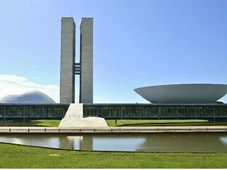 Imagem - Bilhões nas urnas: entenda como o fundo partidário e eleitoral bancam a
política no Brasil em 2026