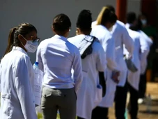 Imagem - Governo Lula cancela edital e barra abertura de novos cursos de medicina no país