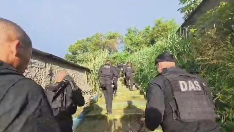 Imagem - Confundida com namorada de bandido, menina de 13 anos é vítima de estupro coletivo