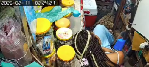 Câmera de segurança registrou o crime por Reprodução