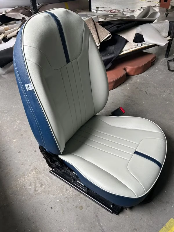 Filomena, a Kombi de Neymar em detalhes por Reprodução/Império das Kombis e Divulgação