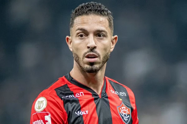 Jean Mota em ação pelo Vitória por Victor Ferreira/ECV