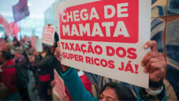 MANIFESTAÇÃO TAXAÇÃO DOS SUPER-RICOS por REPRODUÇÃO