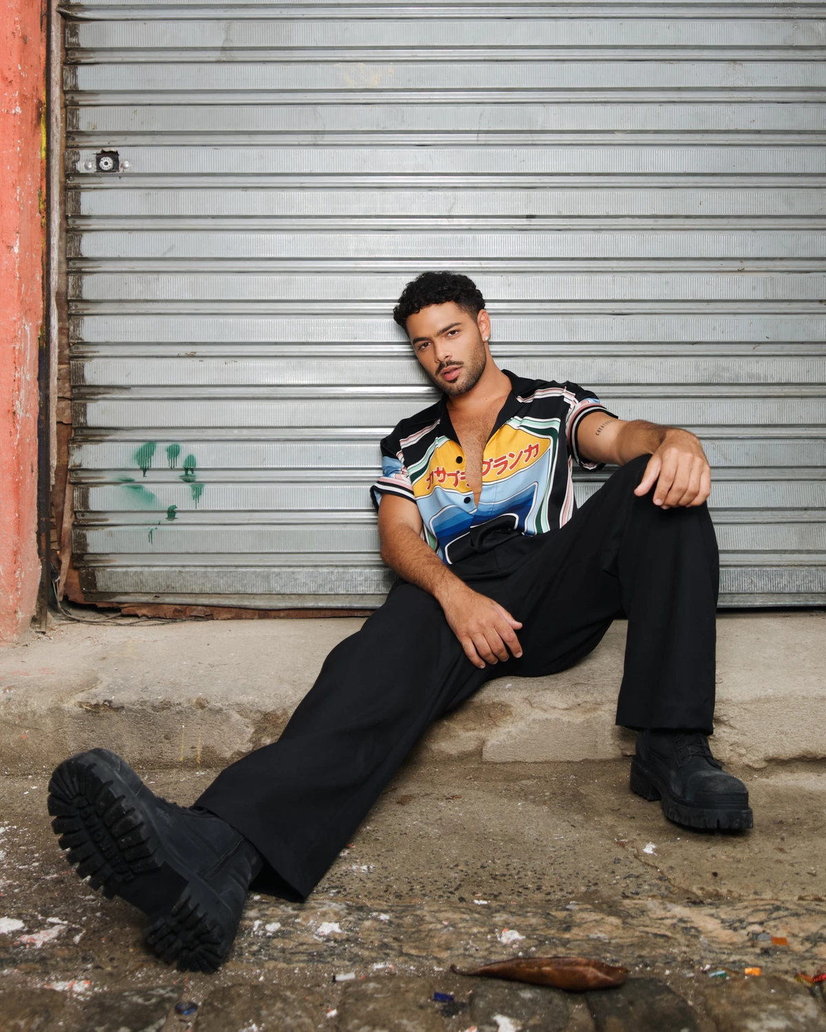 Pedro Sampaio celebra a estreia no trio em Salvador por Divulgação