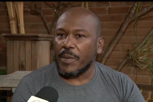 Rodnei denunciou racismo e demissão em escola por Reprodução/EPTV