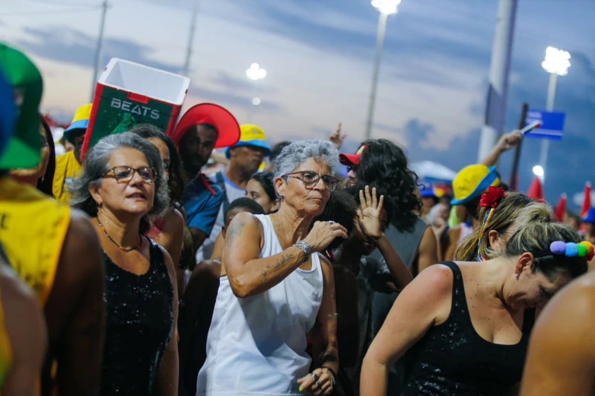 Barra-Ondina: veja fotos do primeiro dia de Carnaval por Arisson Marinho/CORREIO