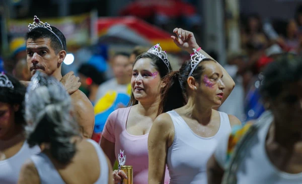 Barra-Ondina: veja fotos do primeiro dia de Carnaval por Arisson Marinho/CORREIO