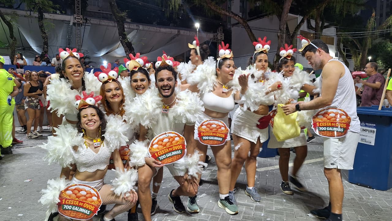 Barra-Ondina: veja fotos do primeiro dia de Carnaval por Arisson Marinho/CORREIO