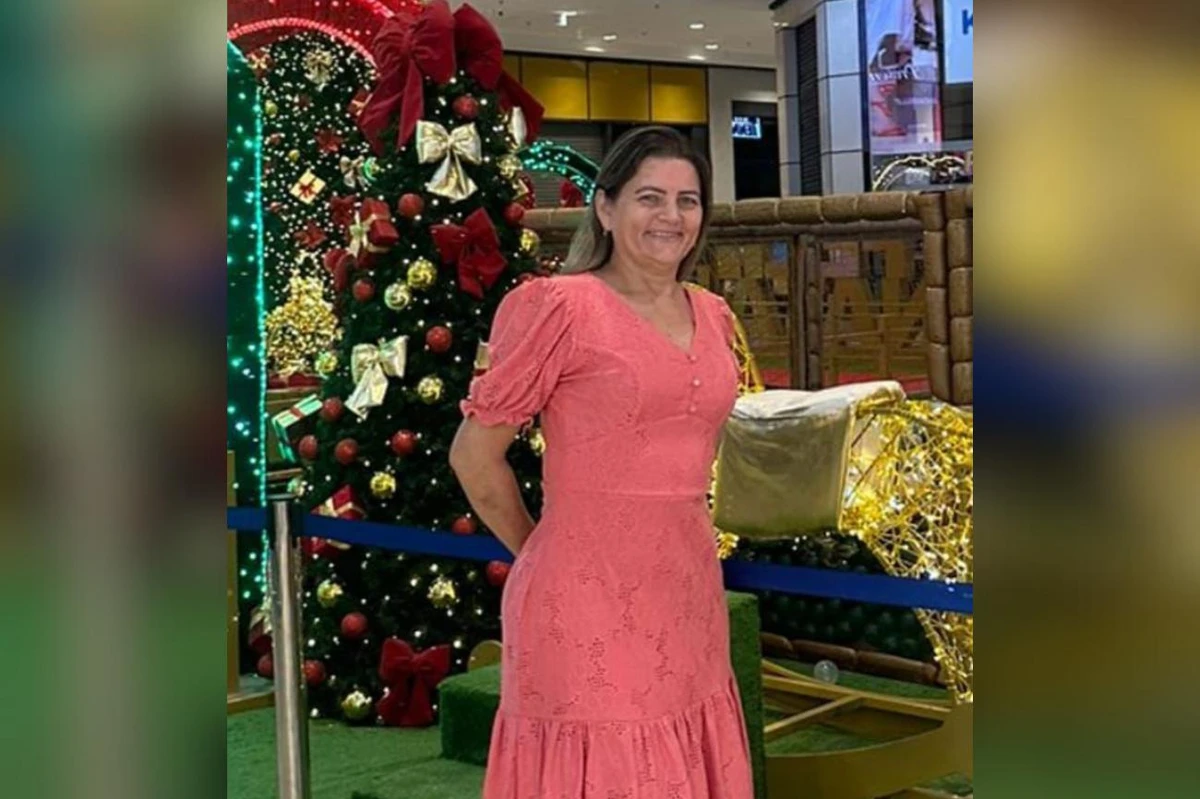 Deise Carmem de Oliveira Ribeiro por Reprodução